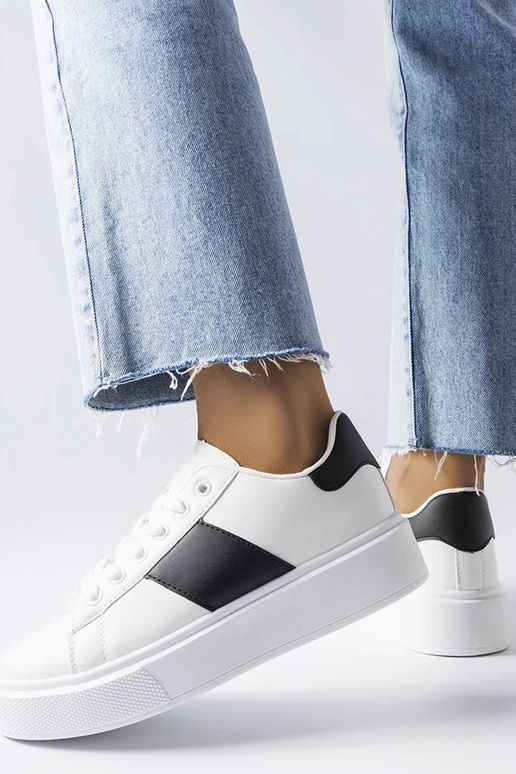 Valged tossud musta rihmaga Aurélie Valged tossud musta rihmaga Aurélie