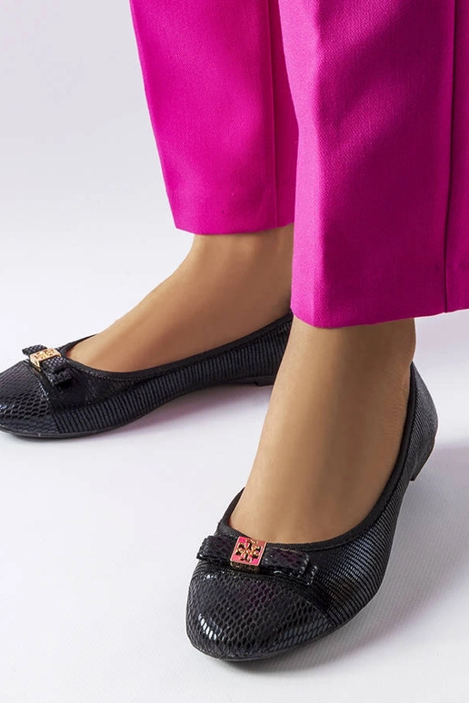 Mustad elegantsed balletikorterid... Mustad elegantsed balletikorterid...