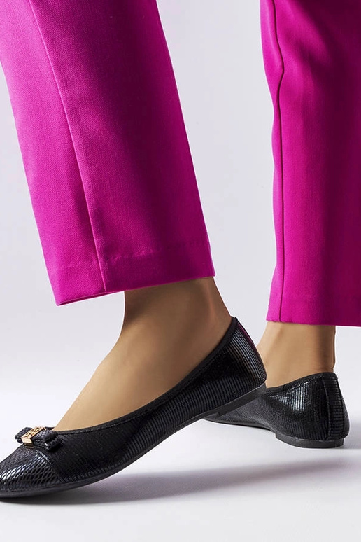 Mustad elegantsed balletikorterid... Mustad elegantsed balletikorterid...