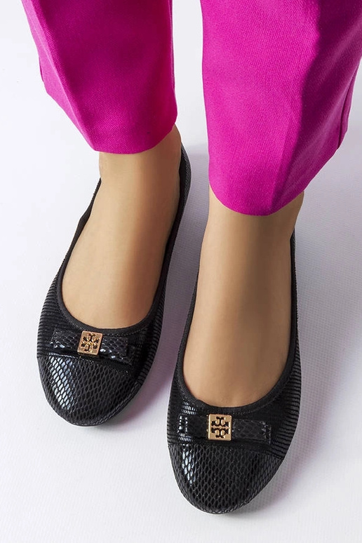 Mustad elegantsed balletikorterid... Mustad elegantsed balletikorterid...