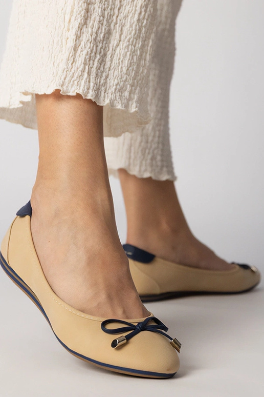 Beežid kingad lipsuga, „Maddalena"