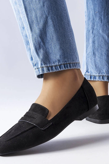 Mustad Meileur kunstsuede balletikingad 2
