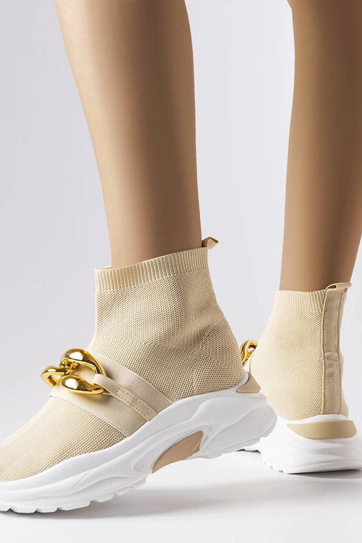 Beežid Baptiste ketist tossud Beežid Baptiste ketist tossud