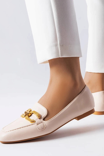 Rousseau pandlaga beežid... 2