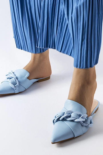 Sinised Patenaude ketiga...