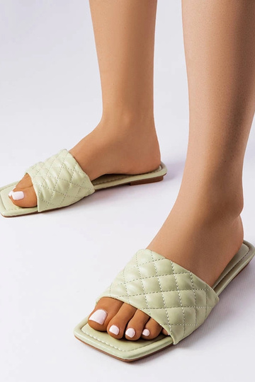 Rohelised elegantsed Labrie...