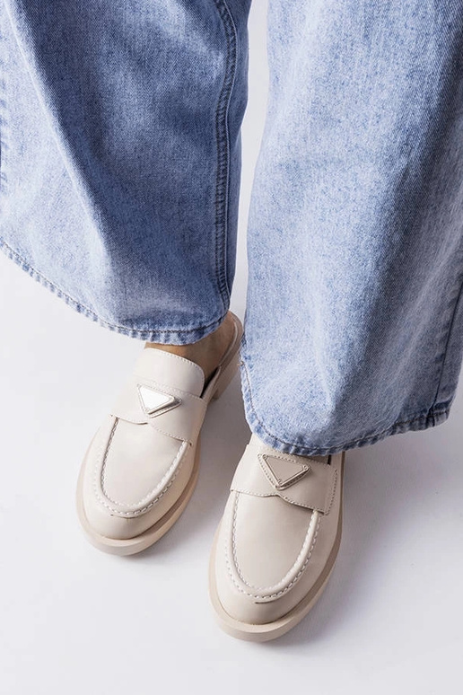 Beežid Berkshire'i varvastega plätud