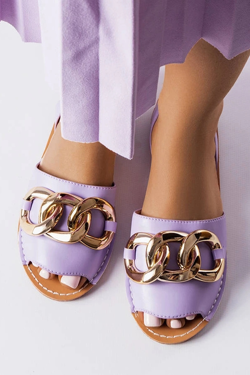 Lillad Germaine'i ketiga kaunistatud...