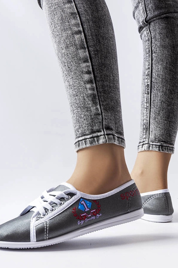 Hallid naiste Woodstocki...