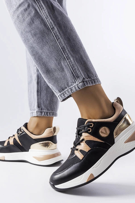 Must-kuldsed Vinceza tossud Must-kuldsed Vinceza tossud