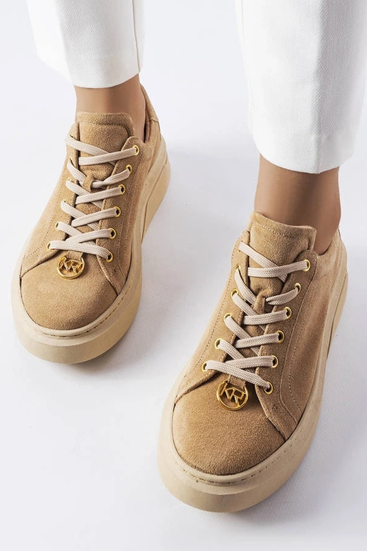 Kreemikad sametised sportlikud...