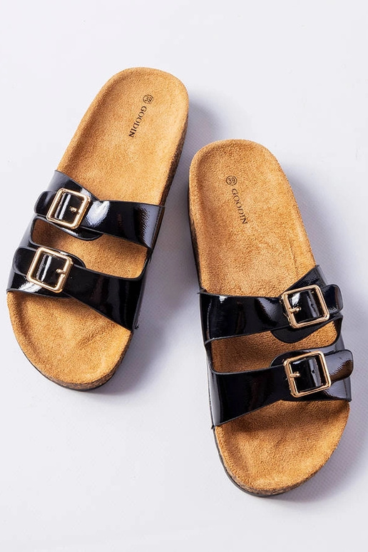 Mustad korktallaga plätud Cincinna