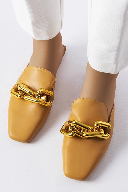 Pruunid Hickory ketiga plätud