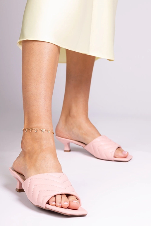 Roosad sussid madala kontsaga, „Launay"