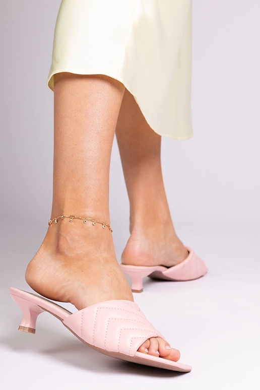 Roosad sussid madala kontsaga, „Launay"