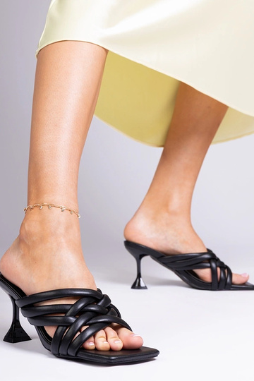 Mustad elegantsed sussid... 2