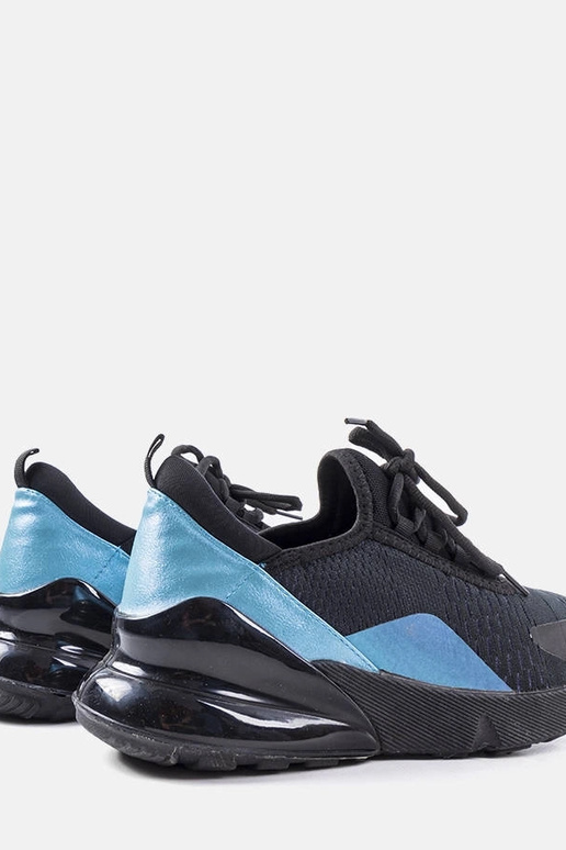 Mustad Pelliuse sporditossud