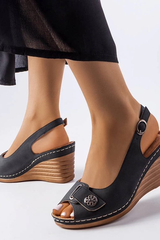 Mustad Sheridan Wedge sandaalid