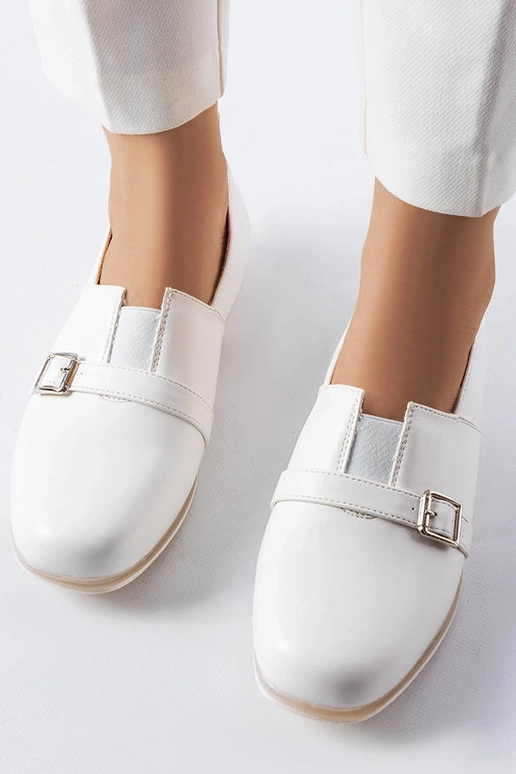 Valged poolsaapad nahkse sisetallaga,...