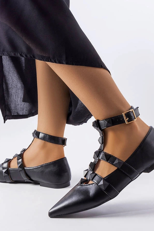 Mustad baleriinid suurejoonelise...