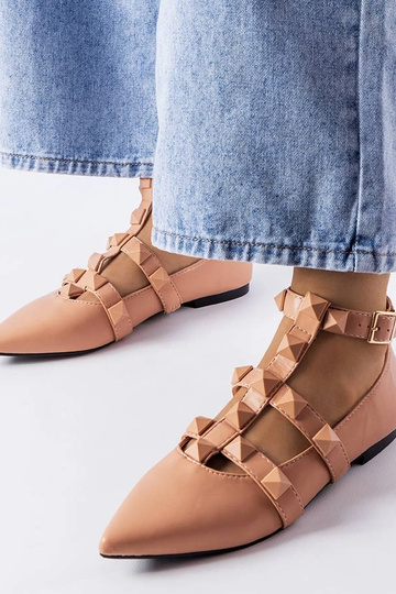 Pilkupüüdva Blur-klambriga...