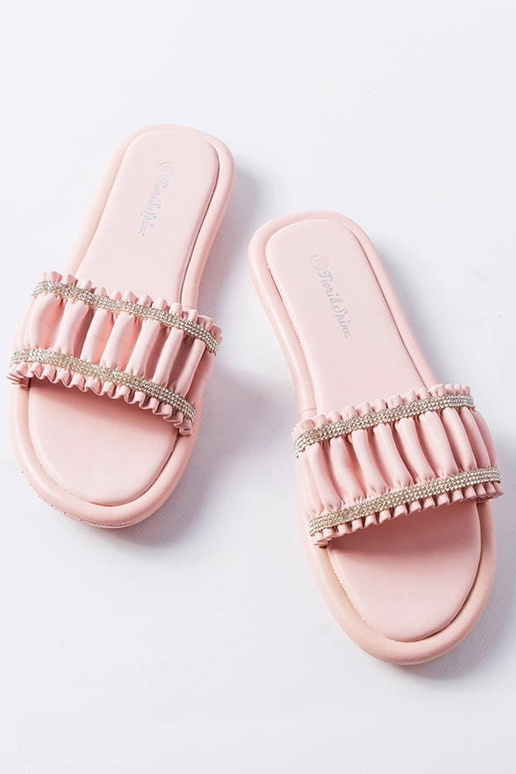 Roosad tsirkoonist plätud Anapor