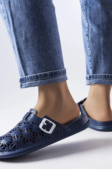 Meresinine ažuurne kummist...