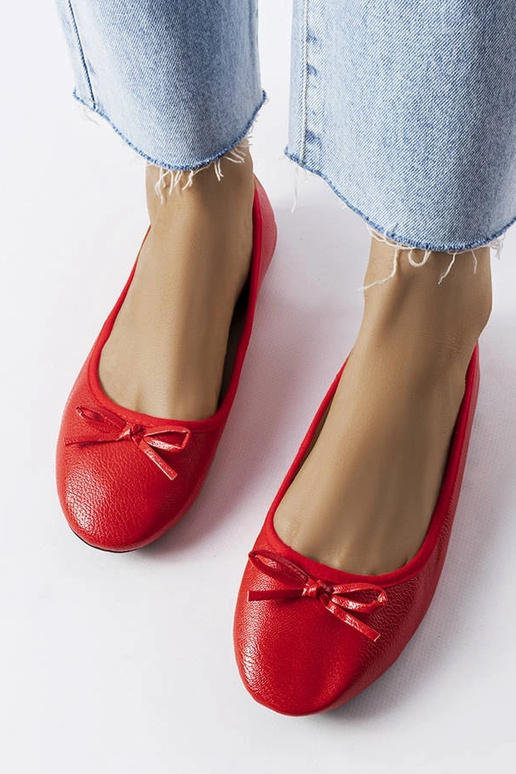 Punased balletikorterid vibuga...