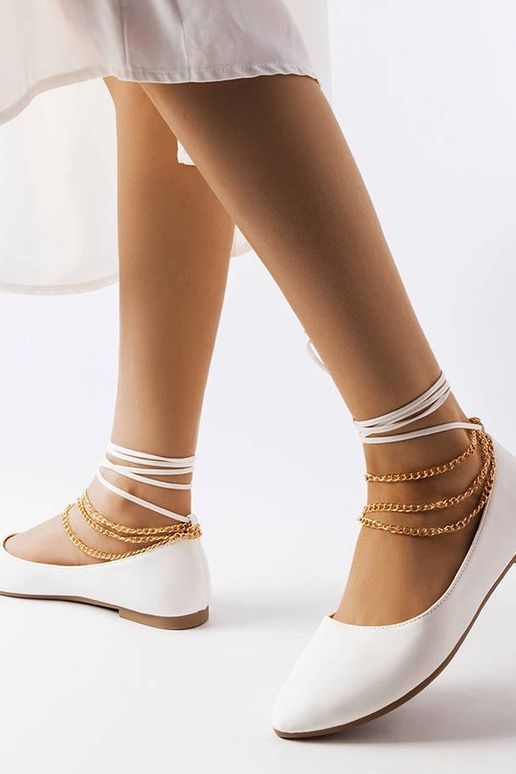 Valged baleriinid dekoratiivse lukuga...