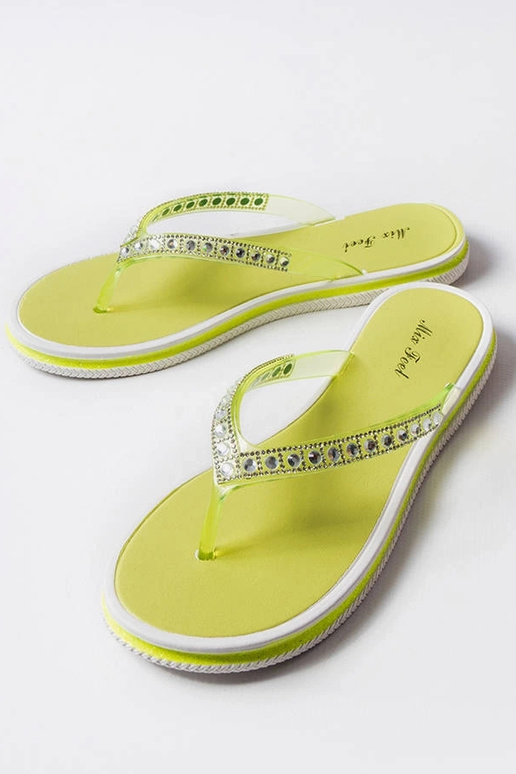 Neoonrohelised tsirkoonist plätud...