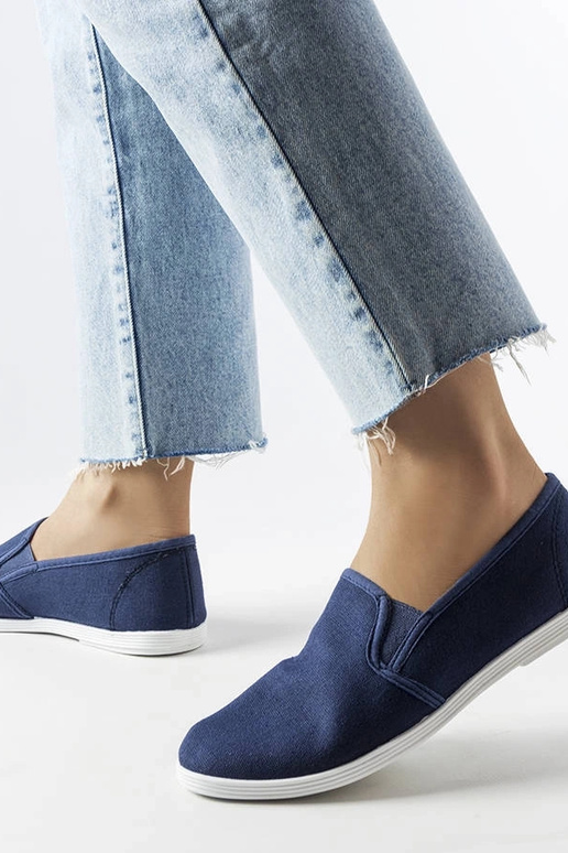 Quincy tumesinine kangast tossud Quincy tumesinine kangast tossud