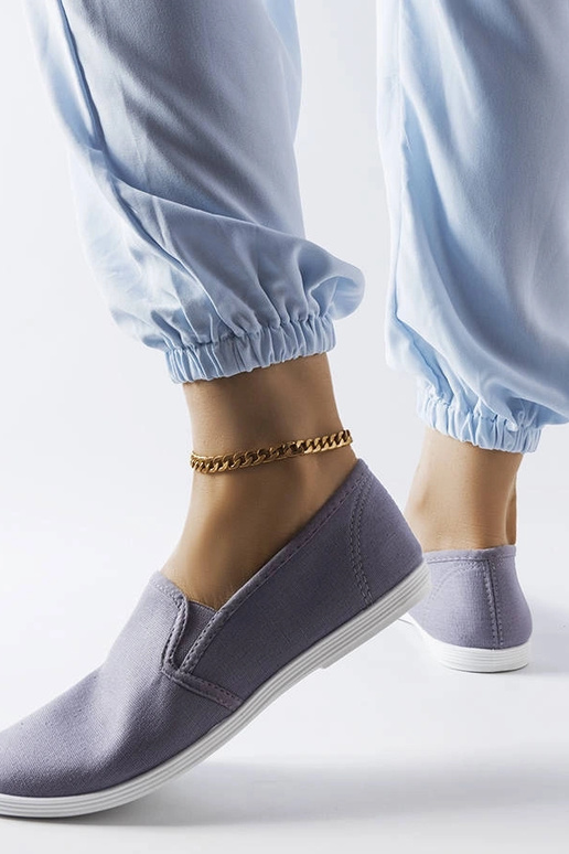 Quincy Grey kangast tossud Quincy Grey kangast tossud