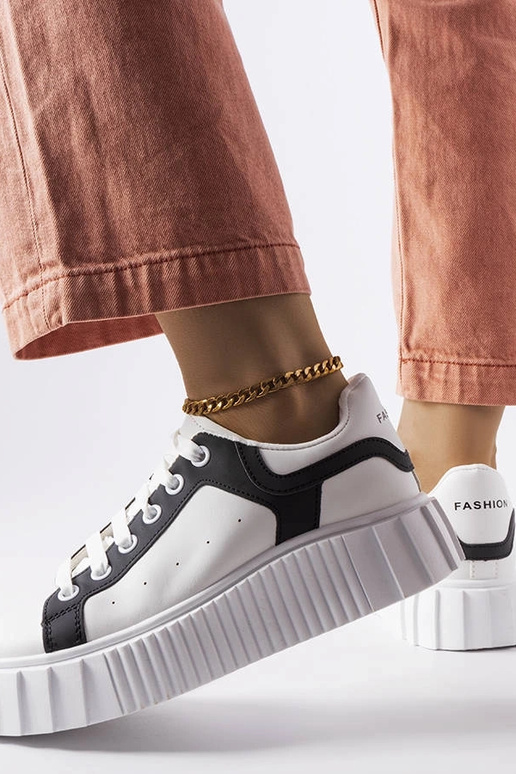 Valged tossud Gosselini platvormil Valged tossud Gosselini platvormil