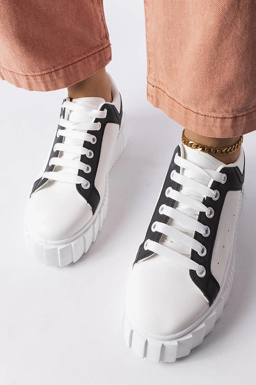 Valged tossud Gosselini platvormil Valged tossud Gosselini platvormil