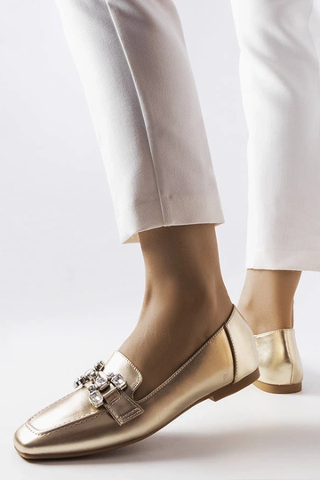 Kuldsed mokassiinid... 2