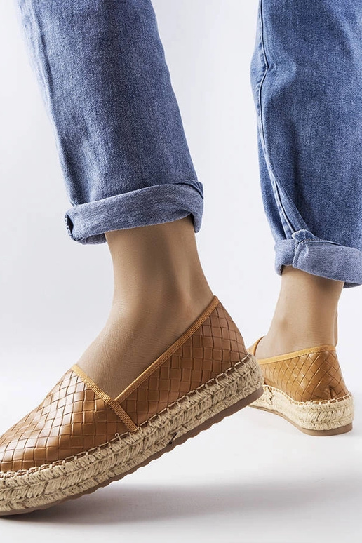 Pruunid Geoffrey reljeefsed espadrillid