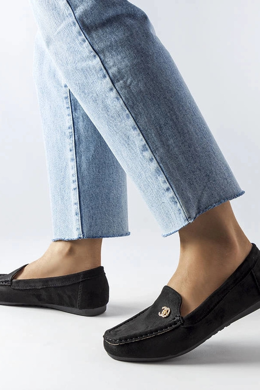 Mustad naiste mokasiinid, „Clardoux"