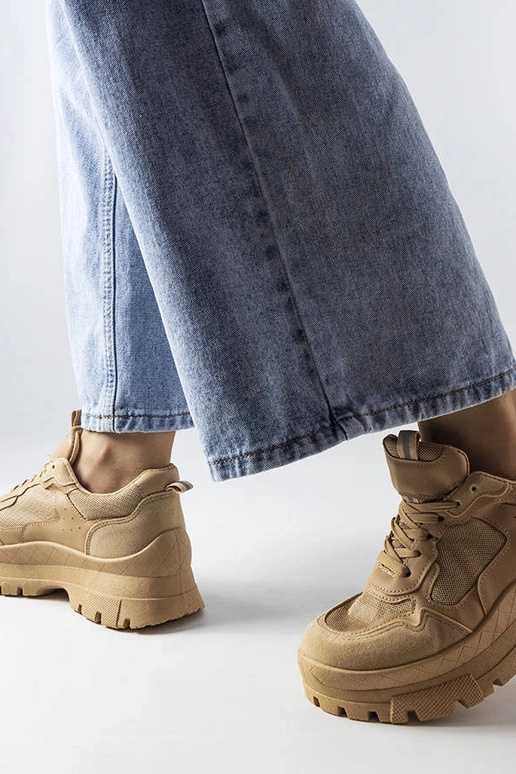 Mikeladze naiste tumebeežid... Mikeladze naiste tumebeežid...