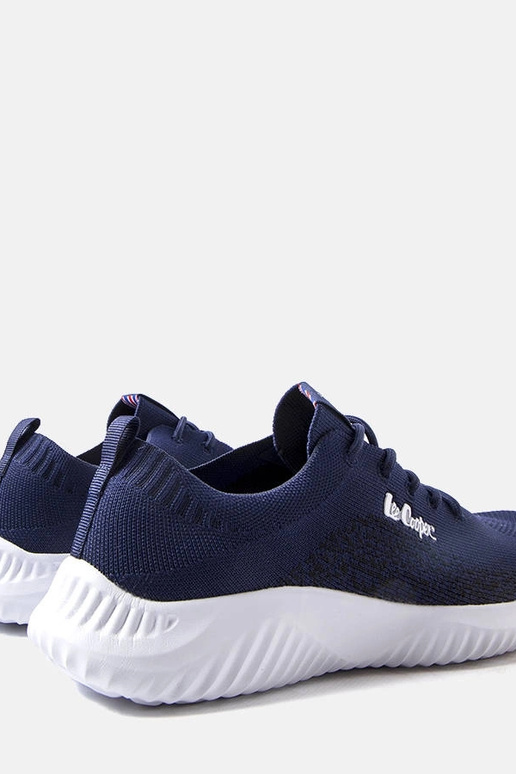 Meeste spordijalatsid tumesinine...