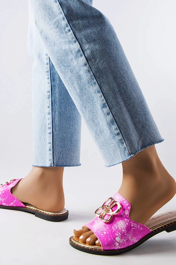 Lea roosad pandlaga naiste... 2