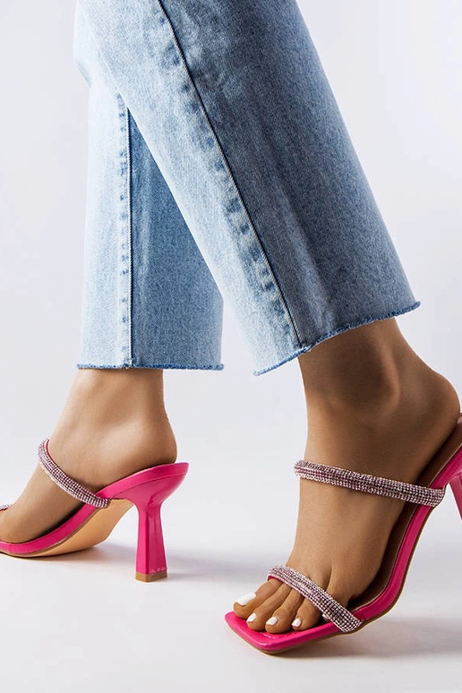 Evelina roosad kõrge kontsaga muulad