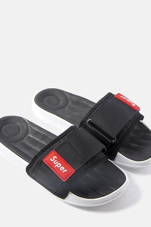 Alley mustad takjapaelaga...