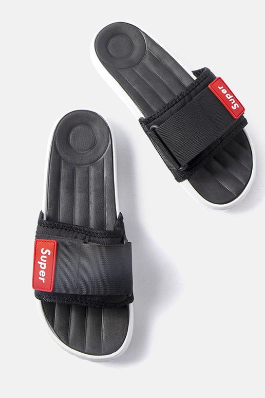 Alley mustad takjapaelaga...