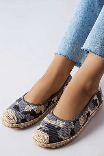 Benedum hallid libisevad espadrillid 2