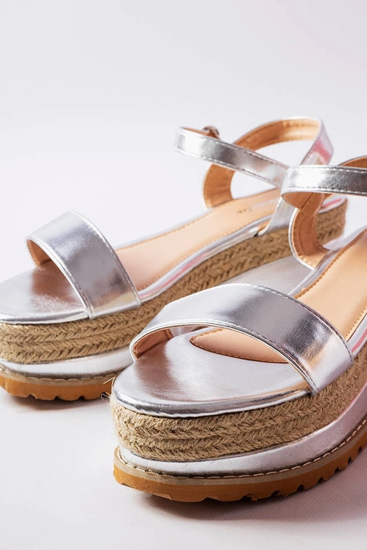 Hõbedased sandaalid platvormil, „Access"