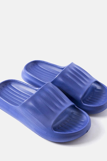 Meresinine meeste Boileau... 2