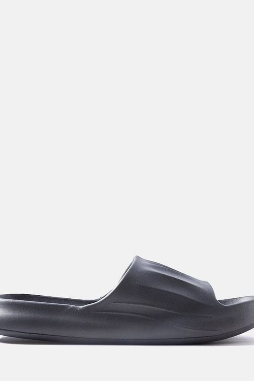 Hallid meeste sussid, „Boileau"