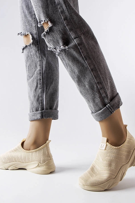 Beežist kangast naiste spordijalatsid...