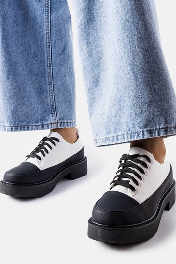 Valged lamedad kingad Merico 2