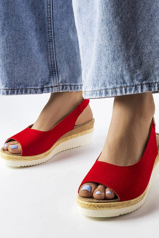 Punased sandaalid platvormil, „Big...